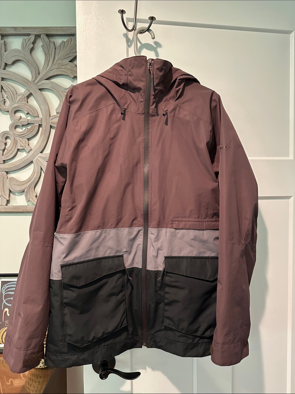 Dakine Women's Three-Tone Hooded Snow Jacket - Mauve, Light Gray & Black